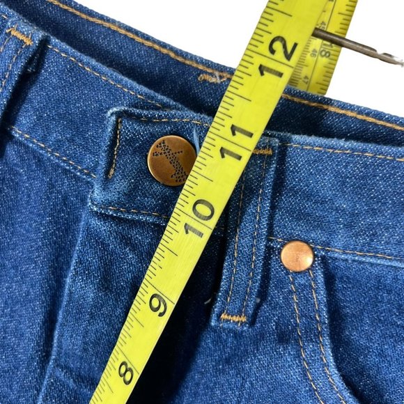 Wrangler Cowboy Cut Slim Fit Dark Blue Distressed Ripped Cut Off Shorts Size 3 - Picture 7 of 7